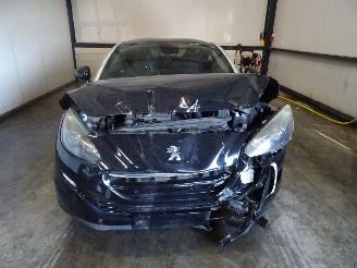 Peugeot RCZ 1.6 THP 200 picture 4
