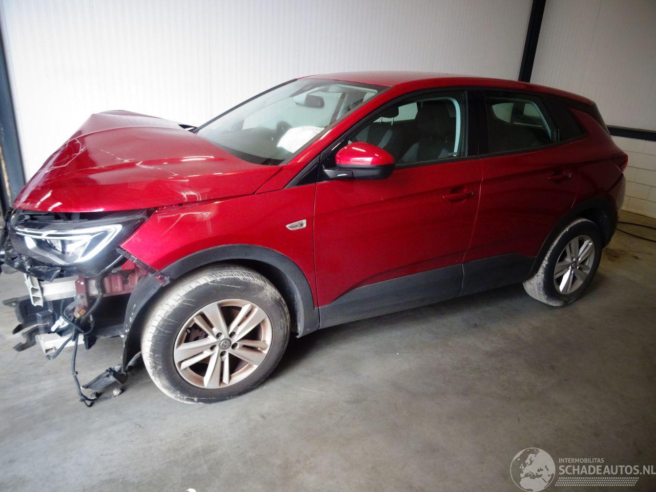 Opel Grandland 1.2 THP