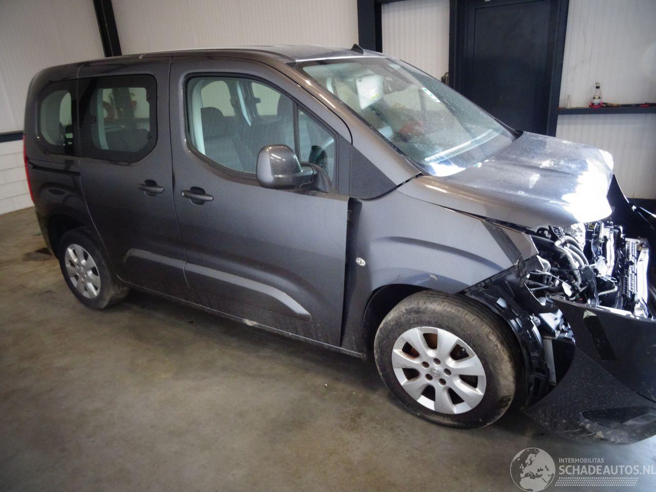 Opel Combo 1.2 THP