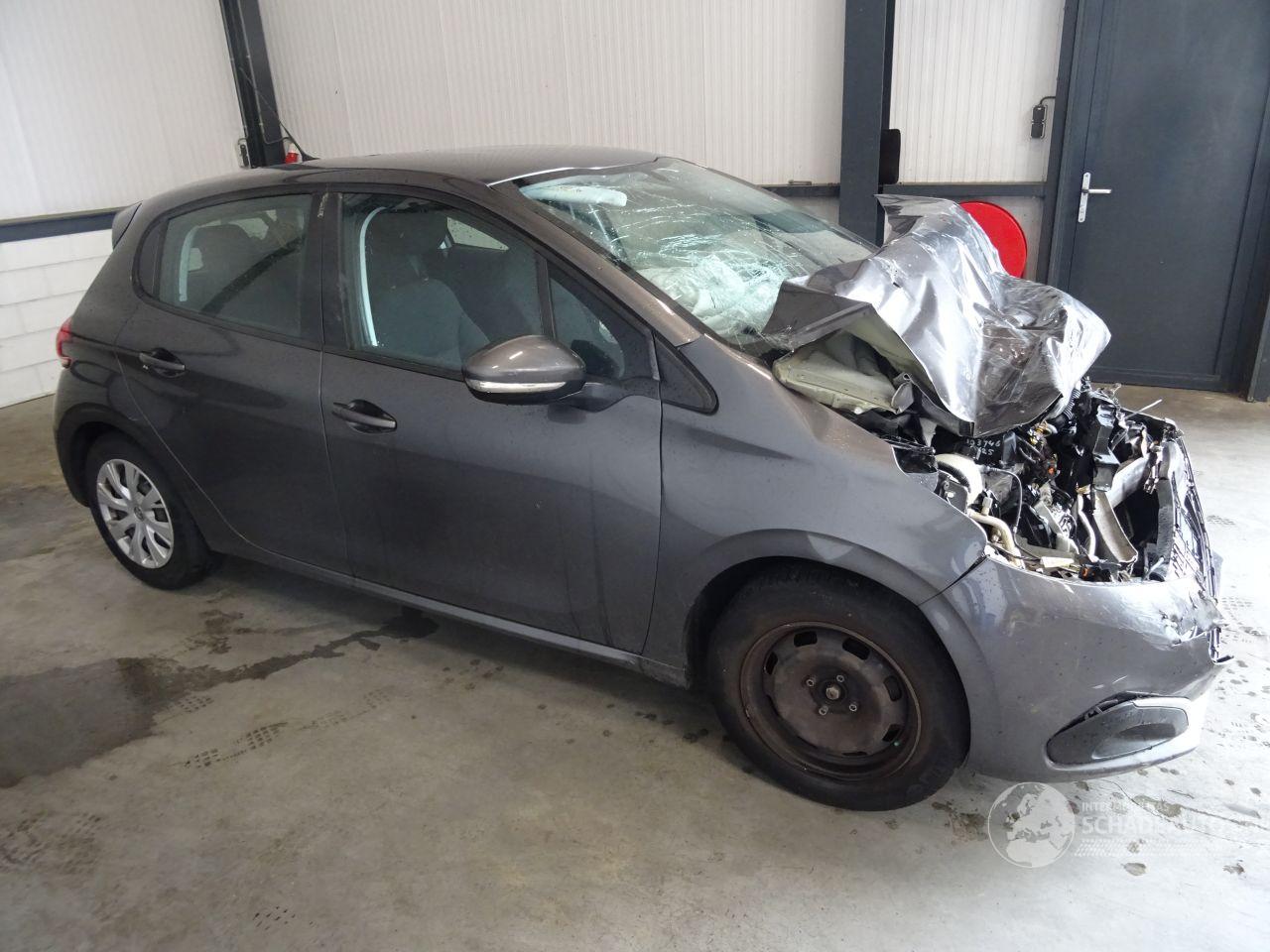 Peugeot 208 1.2 VTI