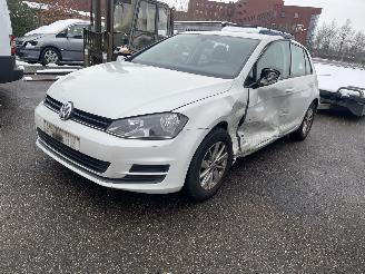 Vrakbiler auto Volkswagen Golf 1.2 tsi kleurcode L0K1 2013/1