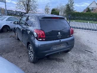 Peugeot 108 1.0 e-VTI picture 4