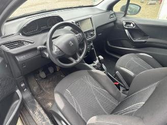 Peugeot 208 208 I (CA/CC/CK/CL), Hatchback, 2012 / 2019 1.2 Vti 12V PureTech 82 picture 4