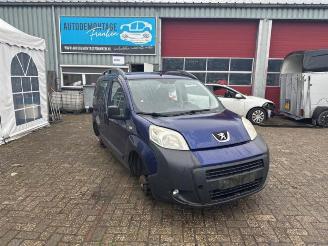 Vrakbiler auto Peugeot Bipper Bipper Tepee (AJ), MPV, 2008 1.4 2010/3