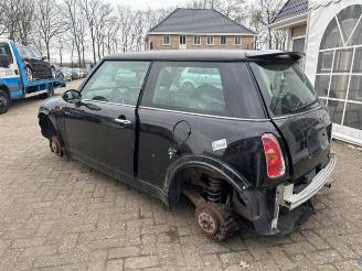 Mini Mini Mini One/Cooper (R50), Hatchback, 2001 / 2007 1.6 16V One picture 5