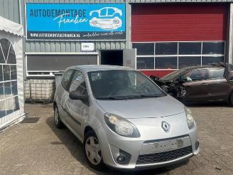 Uttjänta bilar auto Renault Twingo Twingo II (CN), Hatchback 3-drs, 2007 / 2014 1.2 16V 2009/4