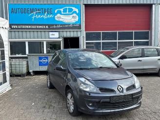 Purkuautot passenger cars Renault Clio Clio III (BR/CR), Hatchback, 2005 / 2014 1.6 16V 2006/1
