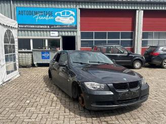 Uttjänta bilar auto BMW 3-serie 3 serie (E90), Sedan, 2005 / 2011 318i 16V 2006/10