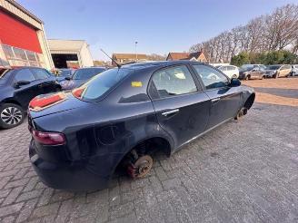 Alfa Romeo 159 159 (939AX), Sedan, 2005 / 2012 1.9 JTDm 16V picture 7