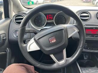 Seat Ibiza Ibiza IV (6J5), Hatchback 5-drs, 2008 / 2017 1.6 16V picture 4