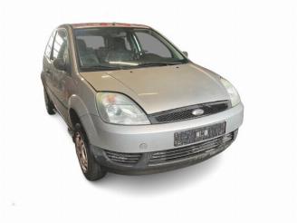 Vrakbiler auto Ford Fiesta Fiesta 5 (JD/JH), Hatchback, 2001 / 2009 1.4 16V 2003/3