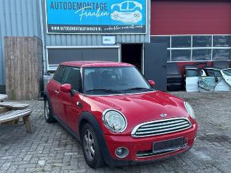 Uttjänta bilar auto Mini One Mini (R56), Hatchback, 2006 / 2013 1.4 16V One 2009/8