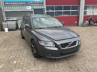 Vrakbiler auto Volvo V-50 V50 (MW), Combi, 2003 / 2012 2.5 T5 20V AWD 2008/6