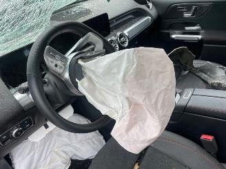 Mercedes GLB 220 D AMG 4MATIC picture 9