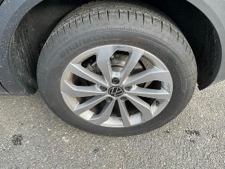 Volkswagen T-Roc 1.5 TSi picture 19