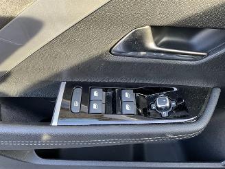 Opel Astra 1.2 Turbo GS picture 25