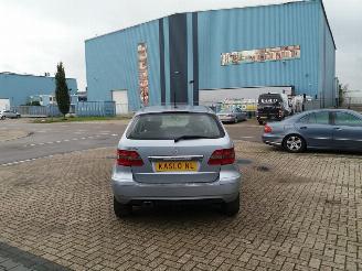 Mercedes B-klasse B 245 picture 3