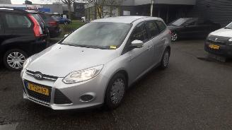 Avarii autoturisme Ford Focus  2014/1