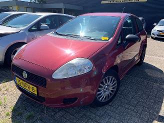 krockskadad bil auto Fiat Punto  2010/8