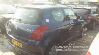 Suzuki Swift Swift (ZA/ZC/ZD1/2/3/9), Hatchback, 2005 / 2011 1.3 VVT 16V picture 2