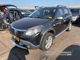 Vrakbiler auto Dacia Sandero Sandero I (BS), Hatchback, 2008 / 2013 1.6 2009/12