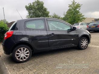 Renault Clio Clio III (BR/CR), Hatchback, 2005 / 2014 1.4 16V picture 4