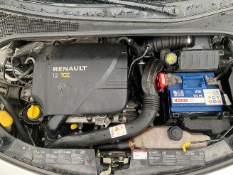 Renault Clio  picture 8