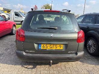 Peugeot 207  picture 5