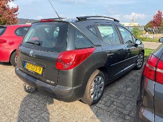 Peugeot 207  picture 4