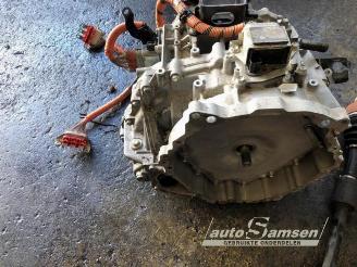 Toyota Yaris Yaris III (P13), Hatchback, 2010 / 2020 1.5 16V Hybrid picture 21