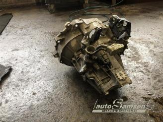 Volkswagen Up! Up! (121), Hatchback, 2011 1.0 12V 60 picture 16