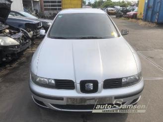 Seat Toledo Toledo (1M2), Sedan, 1998 / 2006 1.6 16V picture 2