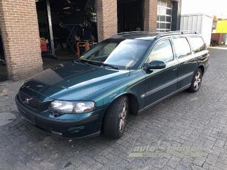Uttjänta bilar auto Volvo V-70 V70 (SW), Combi, 1999 / 2008 2.4 T 20V 2001/2