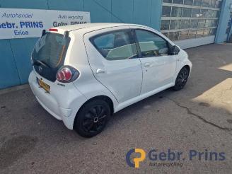 Toyota Aygo Aygo (B10), Hatchback, 2005 / 2014 1.0 12V VVT-i picture 2