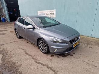 Vrakbiler auto Volvo V-40 V40 (MV), Hatchback 5-drs, 2012 / 2019 2.0 D2 16V 2016/1