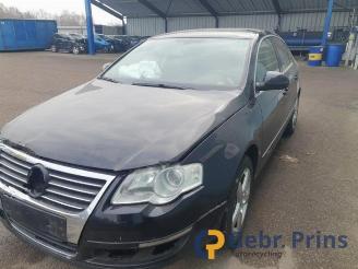 skadebil auto Volkswagen Passat Passat (3C2), Sedan, 2005 / 2010 2.0 FSI 16V 2005/7