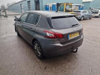 Peugeot 308 308 (L3/L8/LB/LH/LP), Hatchback 5-drs, 2013 / 2021 1.6 BlueHDi 120 picture 2