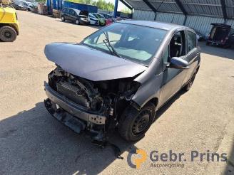 Toyota Yaris Yaris III (P13), Hatchback, 2010 / 2020 1.33 16V Dual VVT-I picture 3