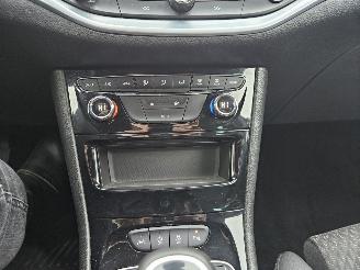 Opel Astra 1.0 Turbo 12V Combi/o  Benzine 999cc 77kW (105pk) FWD picture 13