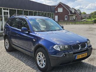 BMW X3 3.0i xDrive 24V SUV  Benzine 2.979cc 170kW (231pk) 4x4 2003-09/2006-07 (PA91; PA92; PA93) M54B30; 306S3 picture 3