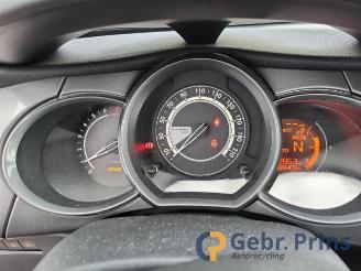 Vrakbiler auto Citroën C3 C3 (SC), Hatchback 5-drs, 2009 / 2016 1.2 VTi 82 12V 2013/11
