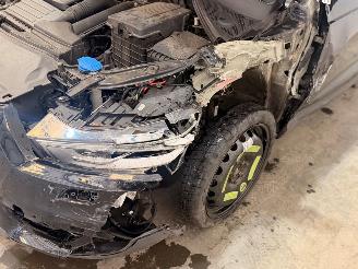 Audi Q3 1.4 TFSI 16V SUV picture 5