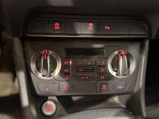 Audi Q3 1.4 TFSI 16V SUV picture 18