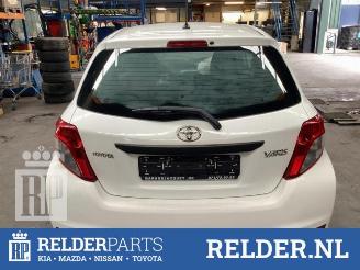 Toyota Yaris Yaris III (P13), Hatchback, 2010 / 2020 1.0 12V VVT-i picture 4