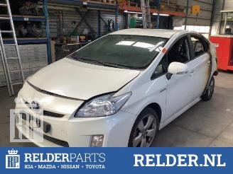 Coche siniestrado Toyota Prius Prius (ZVW3), Hatchback, 2009 / 2016 1.8 16V 2011/8