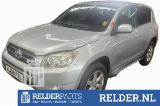 Toyota Rav-4 RAV4 (A3), Terreinwagen, 2005 / 2012 2.0 16V VVT-i 4x4 picture 2