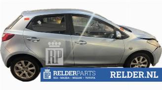 Mazda 2 2 (DE), Hatchback, 2007 / 2015 1.3 16V S-VT picture 3