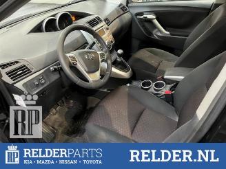 Toyota Verso Verso, MPV, 2009 / 2018 1.6 16V VVT-i picture 10