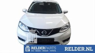 Vrakbiler auto Nissan Pulsar Pulsar (C13), Hatchback, 2013 1.5 dCi DPF 2014/9