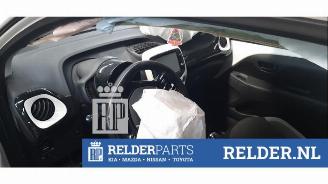Toyota Aygo Aygo (B40), Hatchback, 2014 1.0 12V VVT-i picture 12